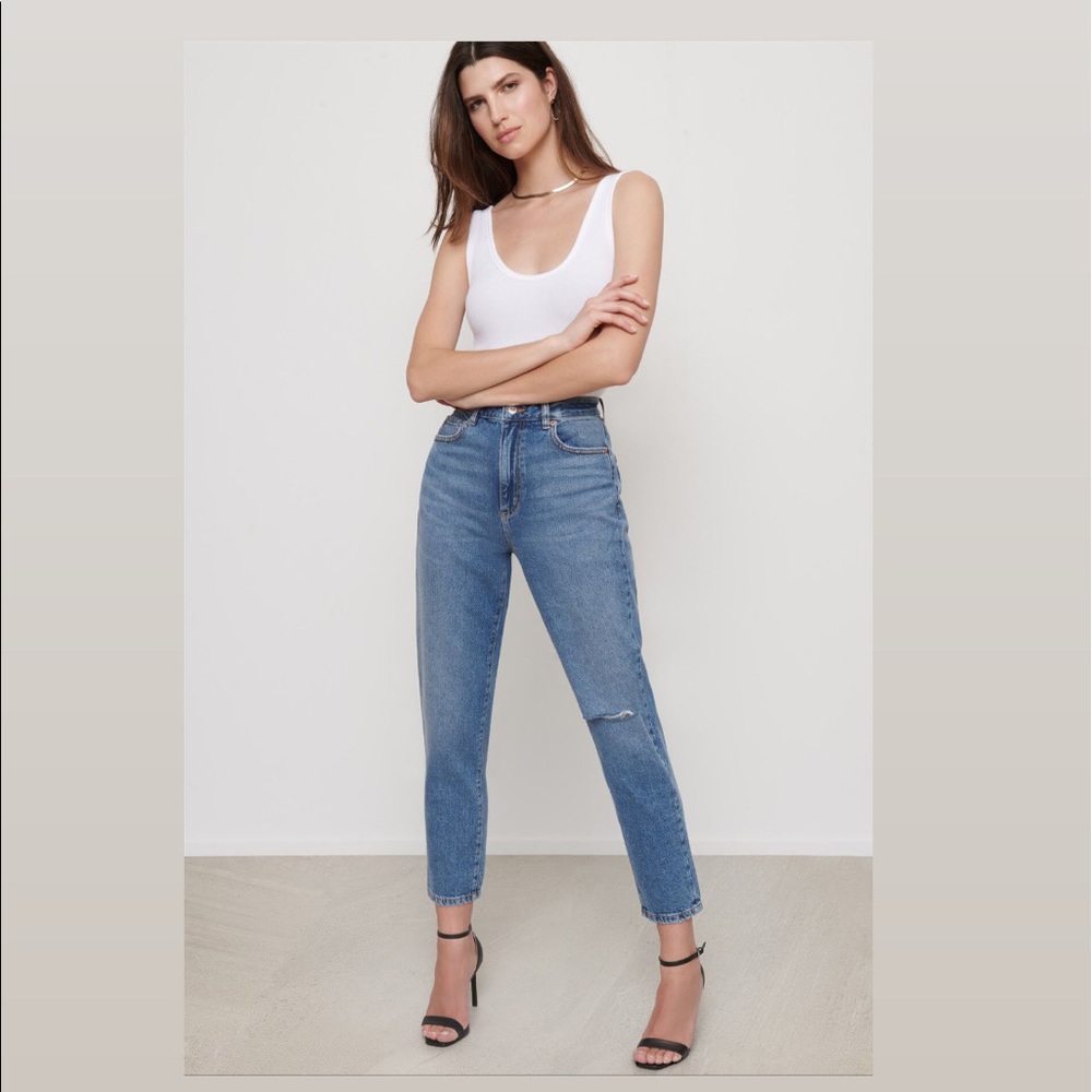 High-wasted Mom jeans